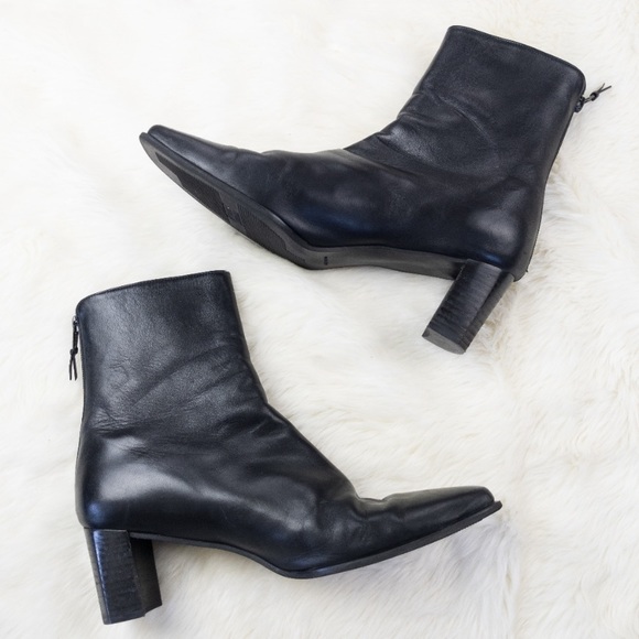 Stuart Weitzman Square Toe Heeled Ankle Boots - Picture 2 of 8
